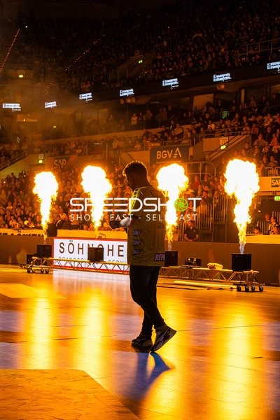 Handball I Herren I Saison 2023-2024 I Liqui Moly Handballbundesliga I 11. Spieltag I Rhein-Neckar Löwen - THW Kiel I 12.11.2023