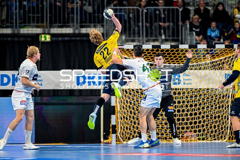Handball I Herren I Saison 2023-2024 I Liqui Moly Handballbundesliga I 13. Spieltag I Rhein-Neckar Löwen - HSG Wetzlar I 23.11.2023