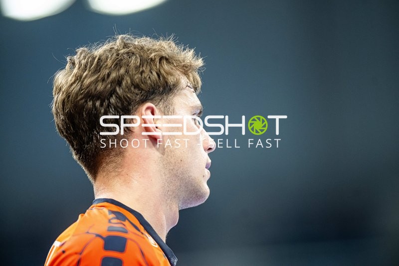 Spieler in Aktion auf dem Spielfeld