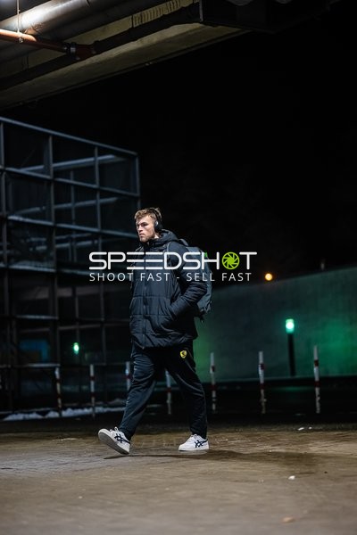 Spieler kommt zur Halle