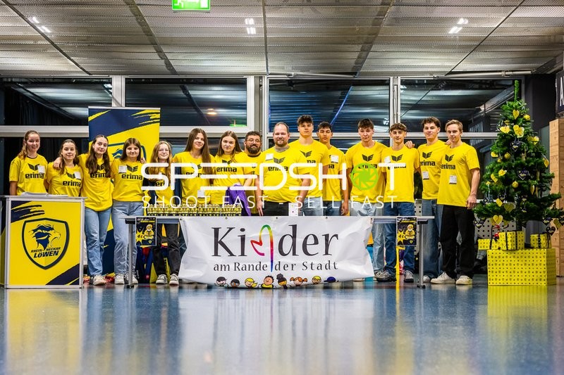 Handball I Herren I Saison 2023-2024 I Liqui Moly Handballbundesliga I 15. Spieltag I Rhein-Neckar Löwen - TBV Lemgo Lippe I 09.12.2023