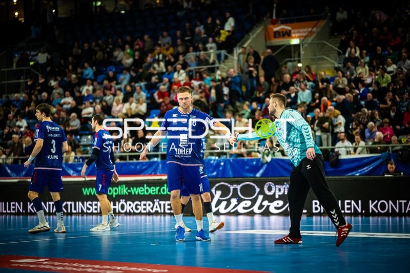 Handball I Herren I Saison 2023-2024 I DHB-Pokal I Achtelfinale I SG BBM Bietigheim - Füchse Berlin I 12.12.2023