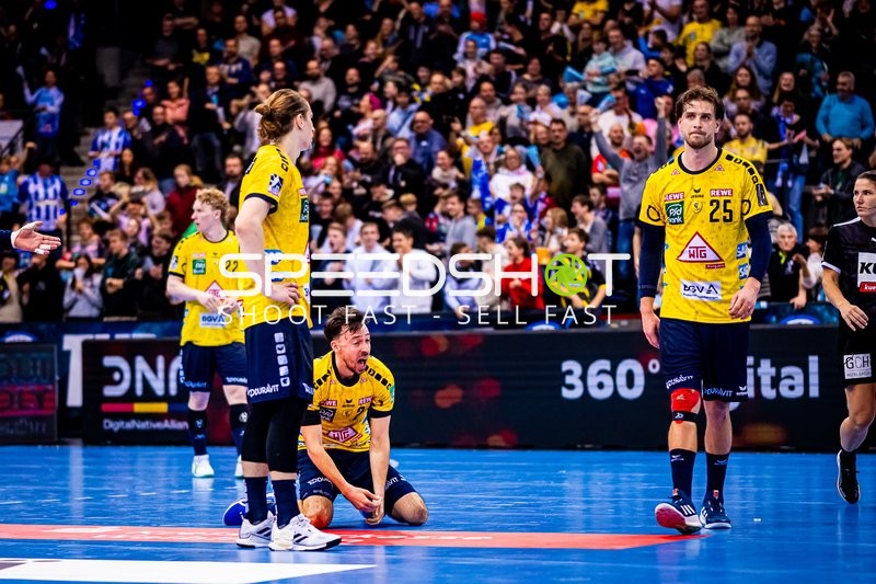 Handball I Herren I Saison 2023-2024 I Liqui Moly Handballbundesliga I 18. Spieltag I TVB Stuttgart - Rhein-Neckar Löwen I 23.12.2023