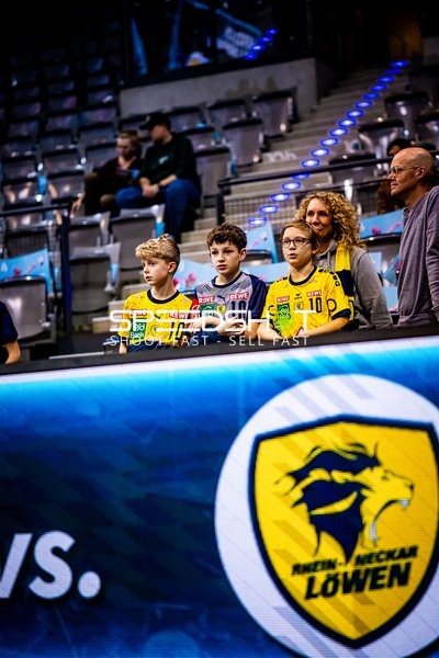 Handball I Herren I Saison 2023-2024 I Liqui Moly Handballbundesliga I 18. Spieltag I TVB Stuttgart - Rhein-Neckar Löwen I 23.12.2023