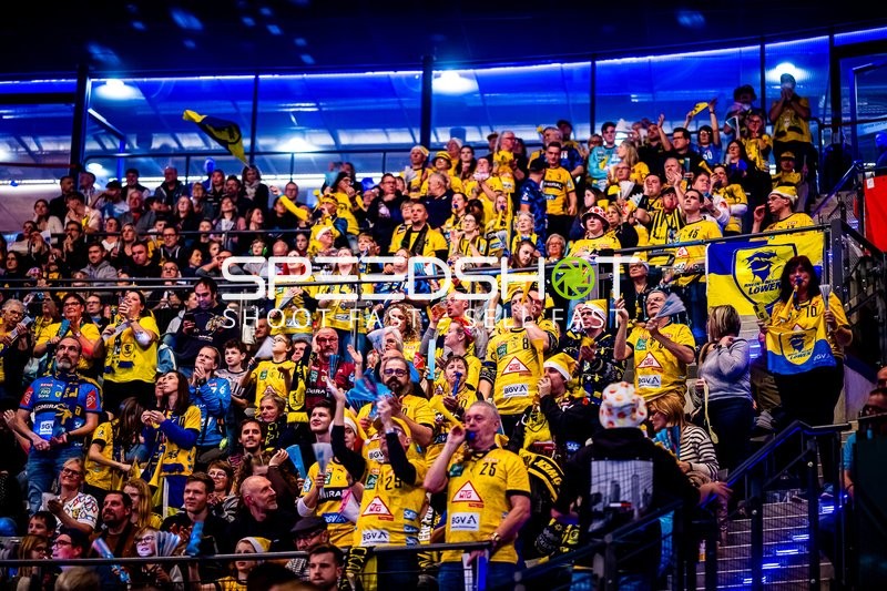 Handball I Herren I Saison 2023-2024 I Liqui Moly Handballbundesliga I 18. Spieltag I TVB Stuttgart - Rhein-Neckar Löwen I 23.12.2023