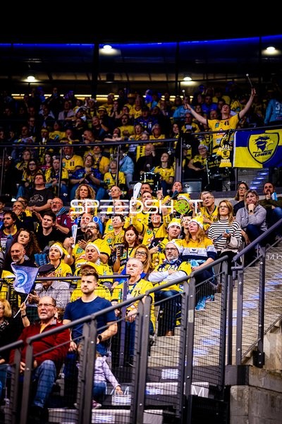 Handball I Herren I Saison 2023-2024 I Liqui Moly Handballbundesliga I 18. Spieltag I TVB Stuttgart - Rhein-Neckar Löwen I 23.12.2023