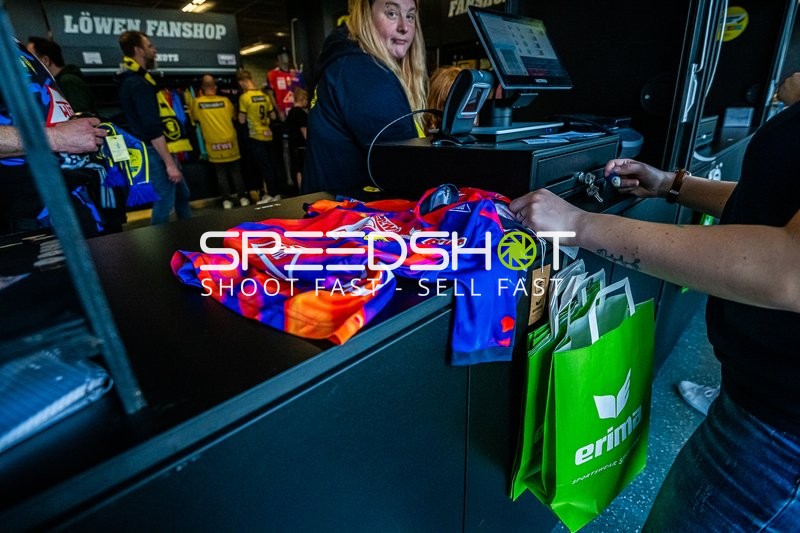 Handball I Herren I Saison 2023-2024 I Liqui Moly Handballbundesliga I 27. Spieltag I Rhein-Neckar Löwen - Bergischer HC I 12.04.2024