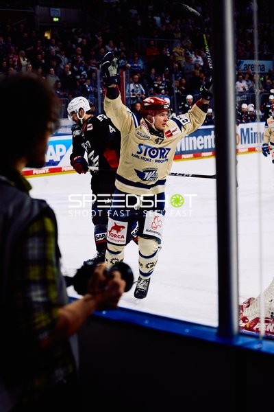 Adler Mannheim vs Schwenninger Wild Wings | 19.01.2024