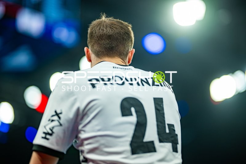 Handball I Herren I Saison 2024-2025 I DHB Pokal I 3. Runde I Handball Sport Verein Hamburg - THW Kiel I 03.10.2024