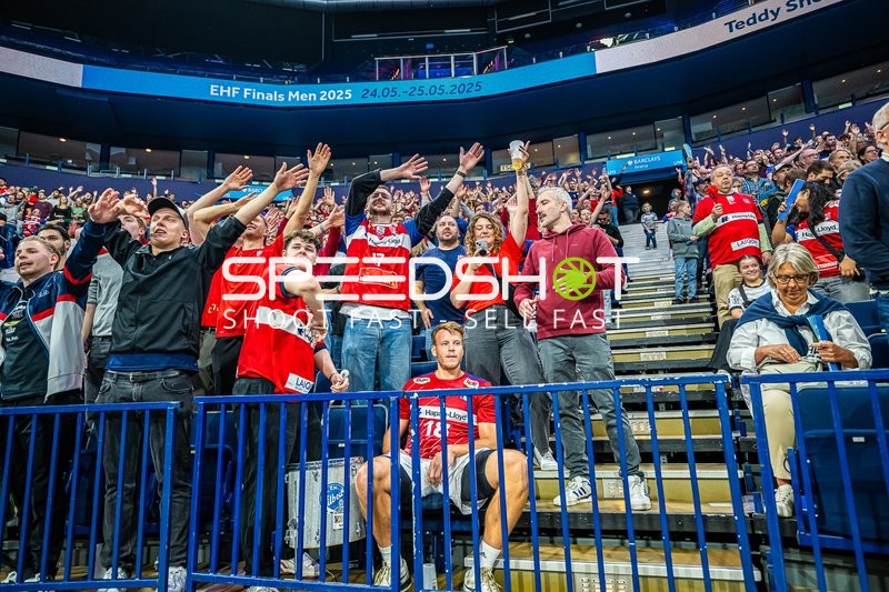 Handball I Herren I Saison 2024-2025 I DHB Pokal I 3. Runde I Handball Sport Verein Hamburg - THW Kiel I 03.10.2024