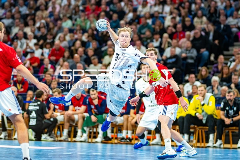 Handball I Herren I Saison 2024-2025 I DHB Pokal I 3. Runde I Handball Sport Verein Hamburg - THW Kiel I 03.10.2024