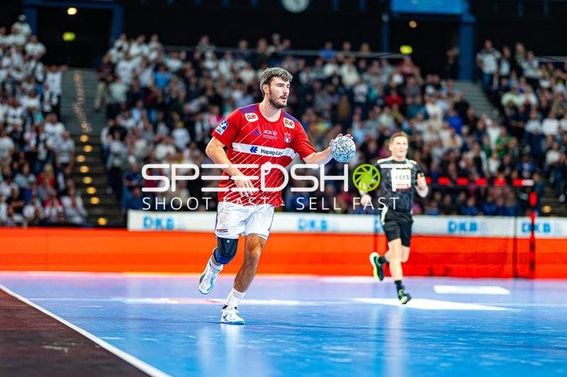 Handball I Herren I Saison 2024-2025 I DHB Pokal I 3. Runde I Handball Sport Verein Hamburg - THW Kiel I 03.10.2024