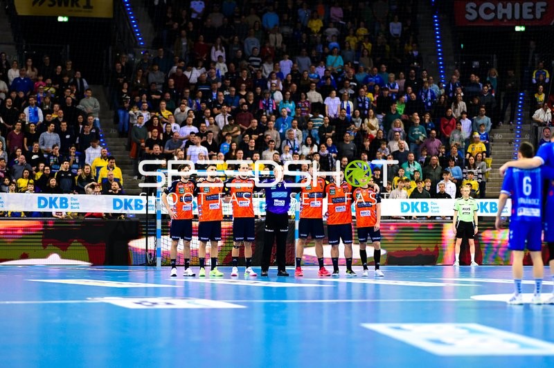 Handball I Herren I Saison 2024-2025 I Daikin Handballbundesliga I 16. Spieltag I TVB Stuttgart - Rhein-Neckar Löwen I 23.12.2024