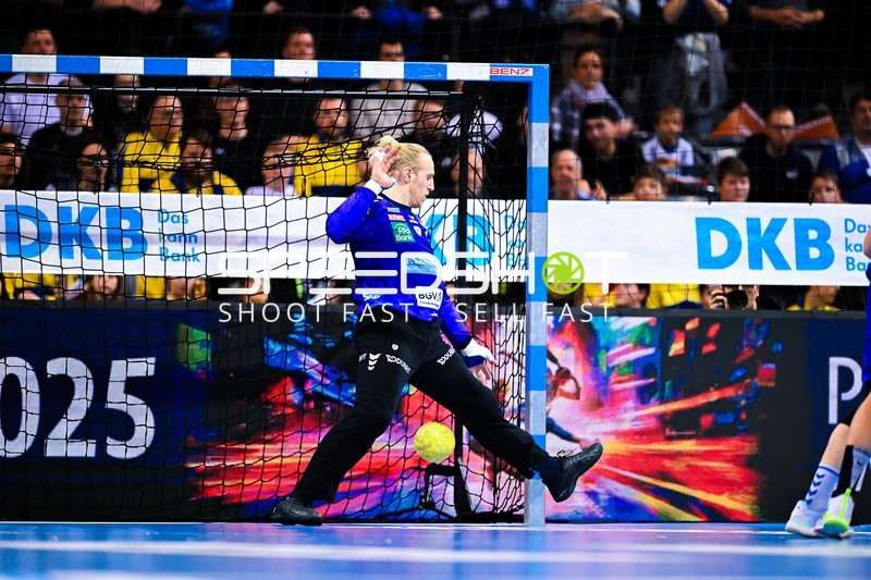 Handball I Herren I Saison 2024-2025 I Daikin Handballbundesliga I 16. Spieltag I TVB Stuttgart - Rhein-Neckar Löwen I 23.12.2024