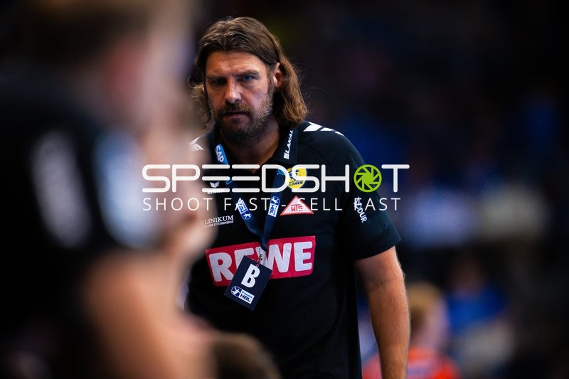 Handball I Herren I Saison 2024-2025 I Daikin Handballbundesliga I 16. Spieltag I TVB Stuttgart - Rhein-Neckar Löwen I 23.12.2024