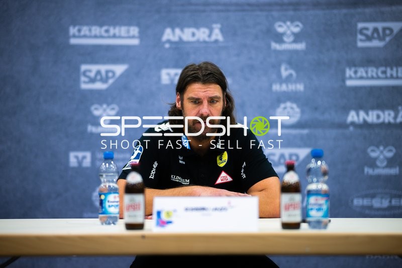 Handball I Herren I Saison 2024-2025 I Daikin Handballbundesliga I 16. Spieltag I TVB Stuttgart - Rhein-Neckar Löwen I 23.12.2024