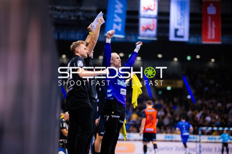 Handball I Herren I Saison 2024-2025 I Daikin Handballbundesliga I 16. Spieltag I TVB Stuttgart - Rhein-Neckar Löwen I 23.12.2024