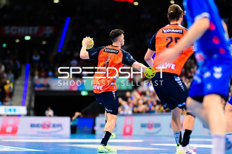 Handball I Herren I Saison 2024-2025 I Daikin Handballbundesliga I 16. Spieltag I TVB Stuttgart - Rhein-Neckar Löwen I 23.12.2024