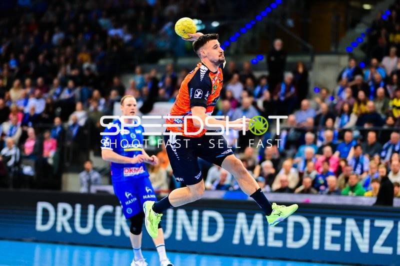 Handball I Herren I Saison 2024-2025 I Daikin Handballbundesliga I 16. Spieltag I TVB Stuttgart - Rhein-Neckar Löwen I 23.12.2024