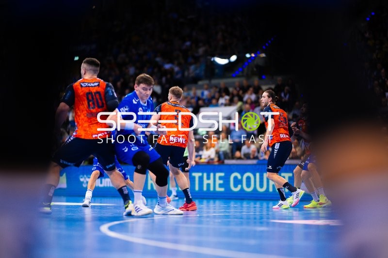 Handball I Herren I Saison 2024-2025 I Daikin Handballbundesliga I 16. Spieltag I TVB Stuttgart - Rhein-Neckar Löwen I 23.12.2024