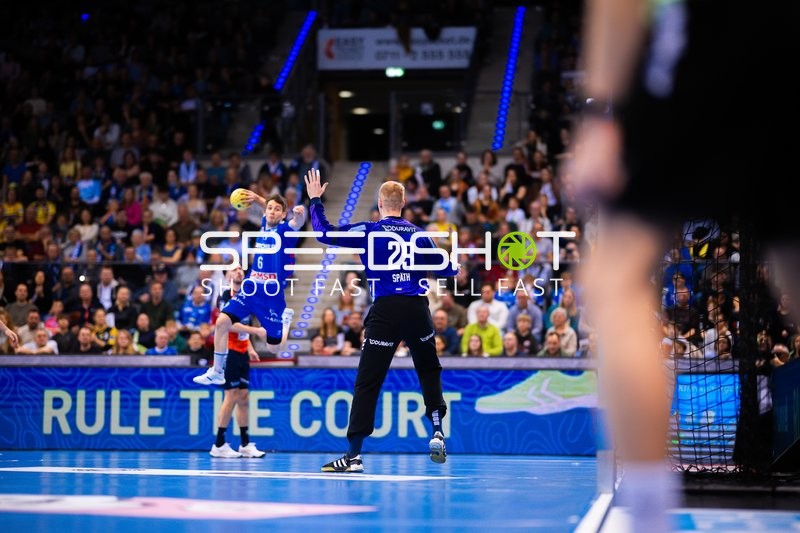 Handball I Herren I Saison 2024-2025 I Daikin Handballbundesliga I 16. Spieltag I TVB Stuttgart - Rhein-Neckar Löwen I 23.12.2024