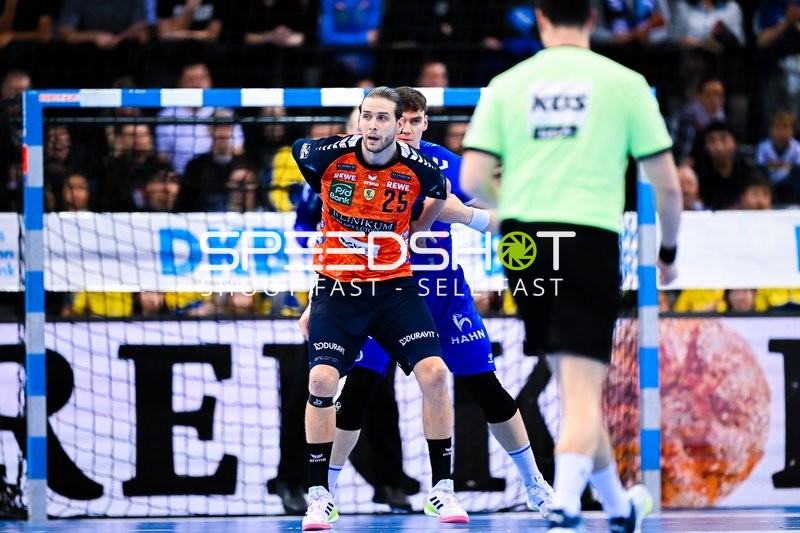 Handball I Herren I Saison 2024-2025 I Daikin Handballbundesliga I 16. Spieltag I TVB Stuttgart - Rhein-Neckar Löwen I 23.12.2024