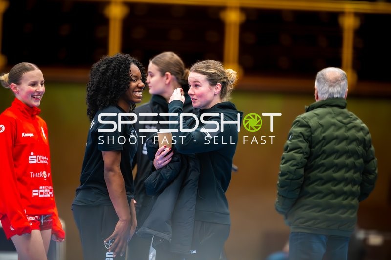 Handball I Frauen I Saison 2024-2025 I 1. Bundesliga I 9. Spieltag I HSG Bensheim/Auerbach - TSV Bayer 04 Leverkusen I 27.12.2024