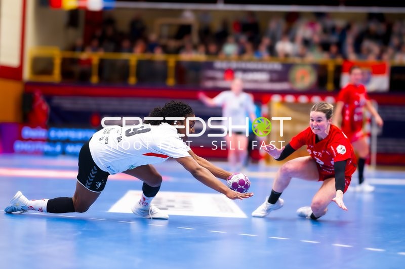 Handball I Frauen I Saison 2024-2025 I 1. Bundesliga I 9. Spieltag I HSG Bensheim/Auerbach - TSV Bayer 04 Leverkusen I 27.12.2024
