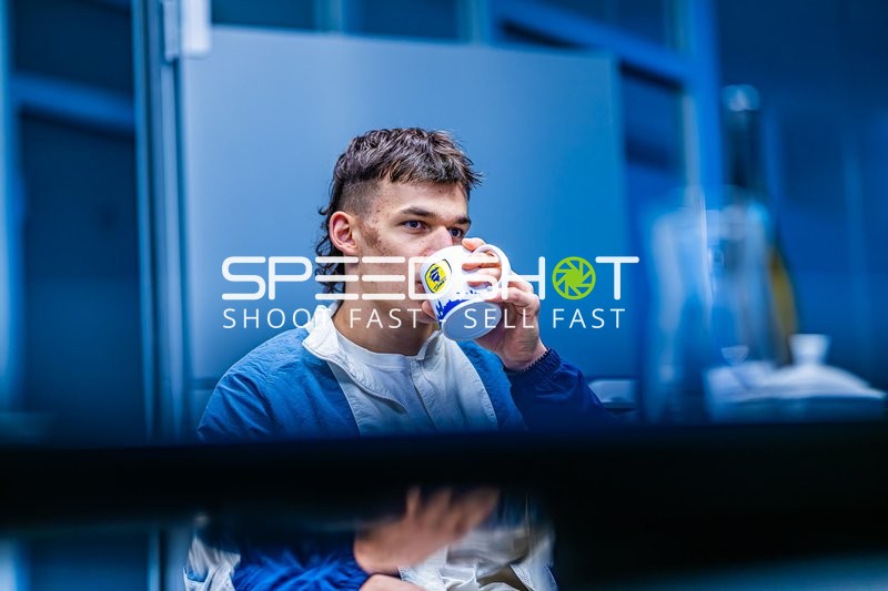 Handball I Herren I Saison 2024-2025 I Daikin Handballbundesliga I Vertragsunterschrift I Gino SteenaertsI 30.12.2024