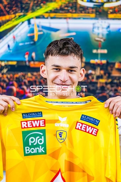 Handball I Herren I Saison 2024-2025 I Daikin Handballbundesliga I Vertragsunterschrift I Gino SteenaertsI 30.12.2024