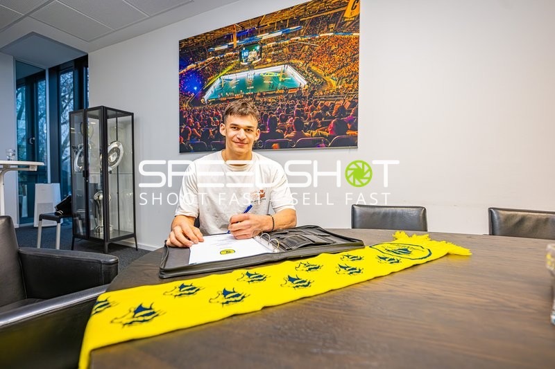 Handball I Herren I Saison 2024-2025 I Daikin Handballbundesliga I Vertragsunterschrift I Gino SteenaertsI 30.12.2024