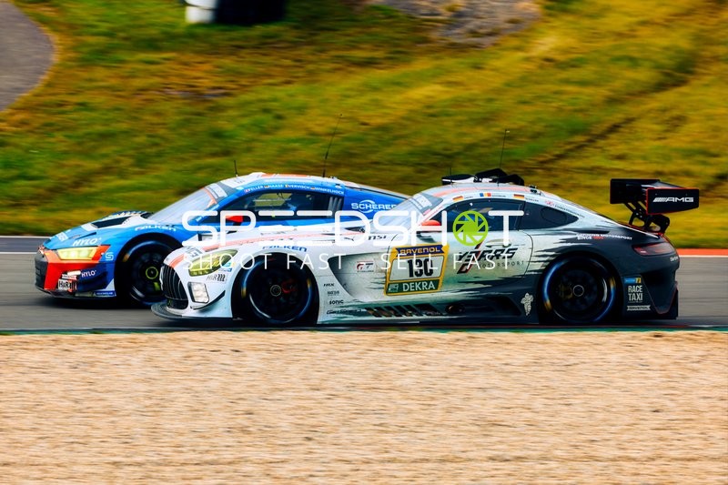 Zweikampf auf der Rennstrecke