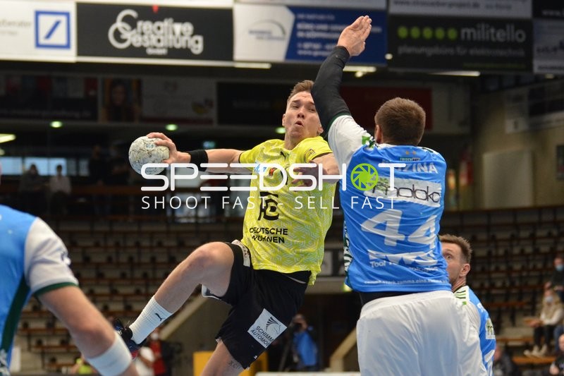 Handball I Herren I Saison 2021-2022 I HBL I 16.Spieltag I FRISCH AUF Göppingen - Füchse Berlin I 19.12.2021