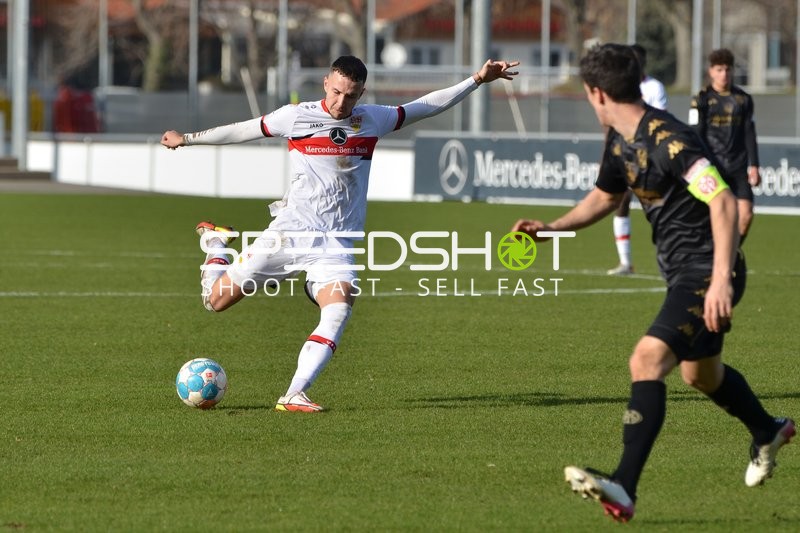 Fußball I Herren I Saison 2021-2022 I Regionalliga Südwest I 24. Spieltag I VfB Stuttgart II - 1. FSV Mainz 05 II I 12.02.2022