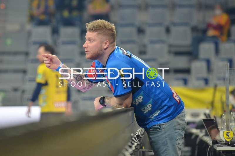 Handball I Herren I Saison 2021-2022 I Liqui Moly Handballbundesliga I 22. Spieltag I Rhein-Neckar Löwen - HSG Wetzlar I 27.02.2022