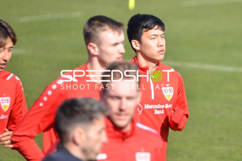 Fußball I Herren I Saison 2021-2022 I 1.Bundesliga I Training I VfB Stuttgart I 13.03.2022