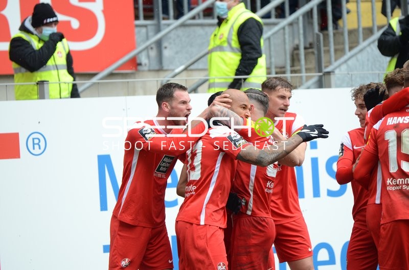 Fußball I Herren I Saison 2021-2022 I 3.Liga I 32.Spieltag I 1. FC Kaiserslautern - MSV Duisburg I 02.04.2022