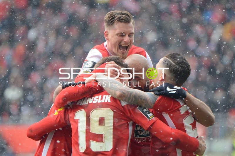 Fußball I Herren I Saison 2021-2022 I 3.Liga I 32.Spieltag I 1. FC Kaiserslautern - MSV Duisburg I 02.04.2022