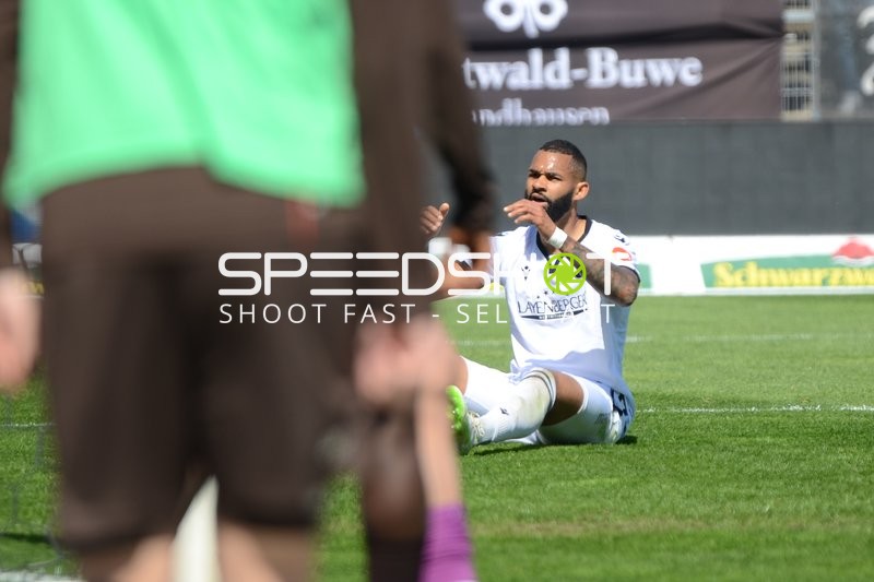 Fußball I Herren I Saison 2021-2022 I 2. Bundesliga I 30.Spieltag I SV Sandhausen - FC St. Pauli I 16.04.2022