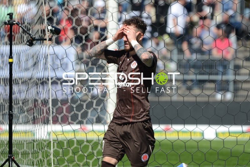 Fußball I Herren I Saison 2021-2022 I 2. Bundesliga I 30.Spieltag I SV Sandhausen - FC St. Pauli I 16.04.2022