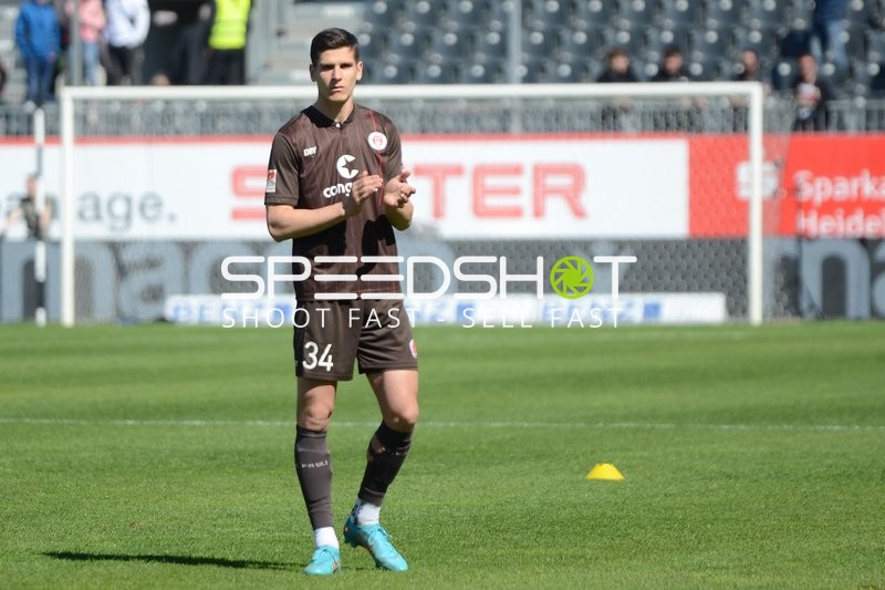 Fußball I Herren I Saison 2021-2022 I 2. Bundesliga I 30.Spieltag I SV Sandhausen - FC St. Pauli I 16.04.2022