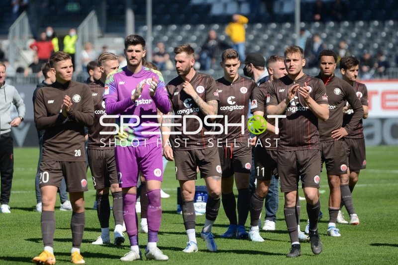 Fußball I Herren I Saison 2021-2022 I 2. Bundesliga I 30.Spieltag I SV Sandhausen - FC St. Pauli I 16.04.2022