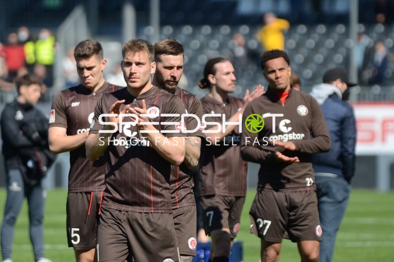 Fußball I Herren I Saison 2021-2022 I 2. Bundesliga I 30.Spieltag I SV Sandhausen - FC St. Pauli I 16.04.2022