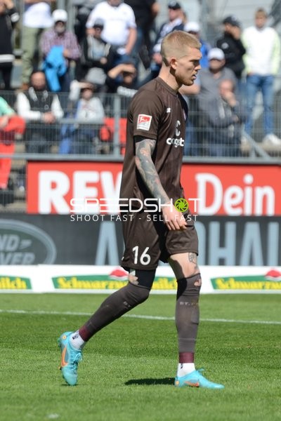 Fußball I Herren I Saison 2021-2022 I 2. Bundesliga I 30.Spieltag I SV Sandhausen - FC St. Pauli I 16.04.2022