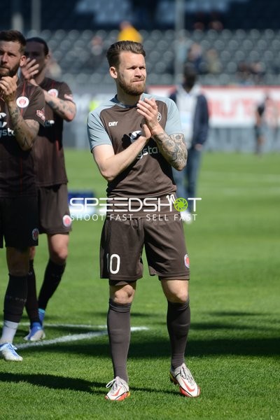 Fußball I Herren I Saison 2021-2022 I 2. Bundesliga I 30.Spieltag I SV Sandhausen - FC St. Pauli I 16.04.2022