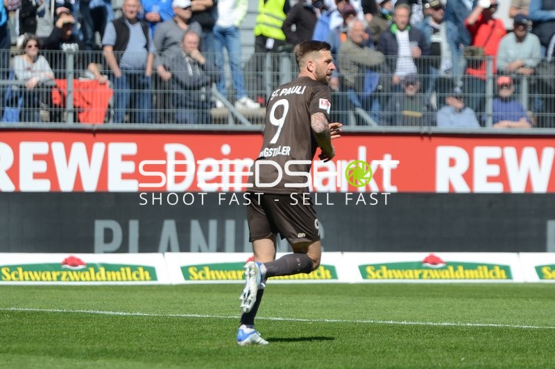 Fußball I Herren I Saison 2021-2022 I 2. Bundesliga I 30.Spieltag I SV Sandhausen - FC St. Pauli I 16.04.2022