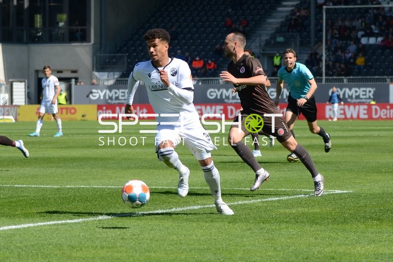 Fußball I Herren I Saison 2021-2022 I 2. Bundesliga I 30.Spieltag I SV Sandhausen - FC St. Pauli I 16.04.2022