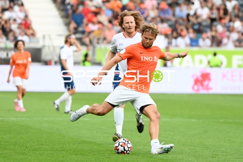 Fußball I Herren und Frauen I Benefitzspiel I Champions of Charity I 24.08.2022