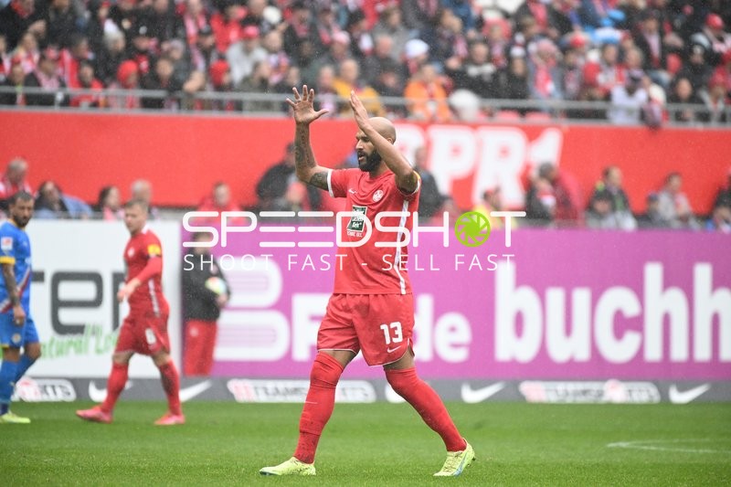 Fußball I Herren I Saison 2022-2023 I 2. Bundesliga I 10. Spieltag I 1. FC Kaiserslautern - Eintracht Braunschweig I 02.10.2022