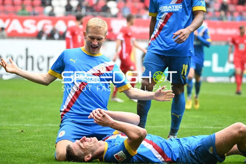 Fußball I Herren I Saison 2022-2023 I 2. Bundesliga I 10. Spieltag I 1. FC Kaiserslautern - Eintracht Braunschweig I 02.10.2022